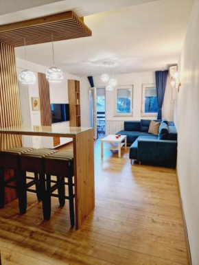 Kamche Lux apartment